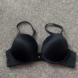 Sleek Black Women's Bra